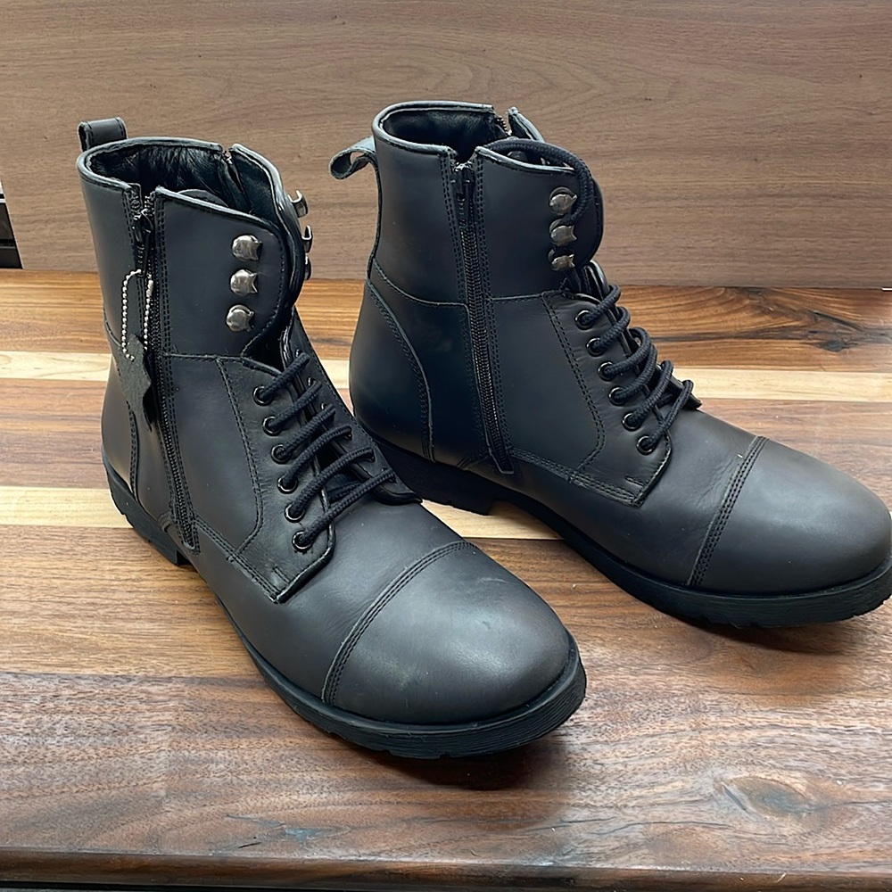 Libert Zeno Hopper boots size 9.5